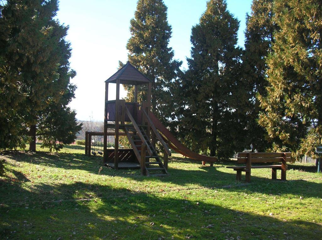 Agriturismo Le Pianore Montespertoli Eksteriør billede